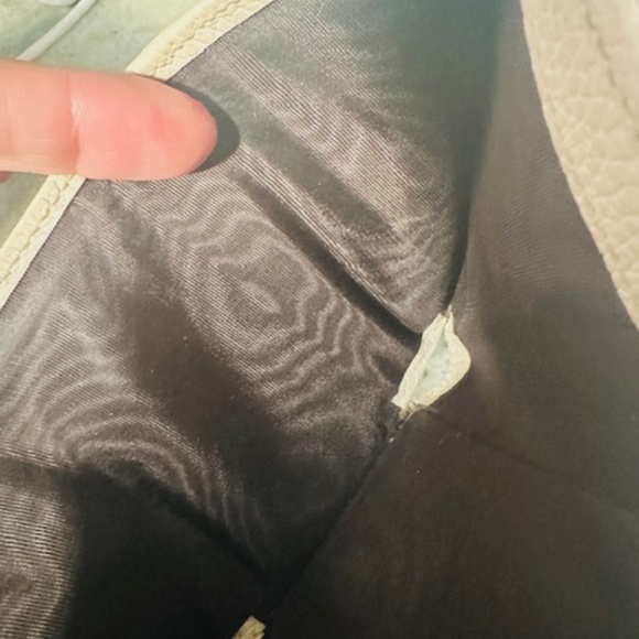 EGA GUCCI GG Marmont Quilted Leather Bifold Wallet Ivory - Picture 7 of 12